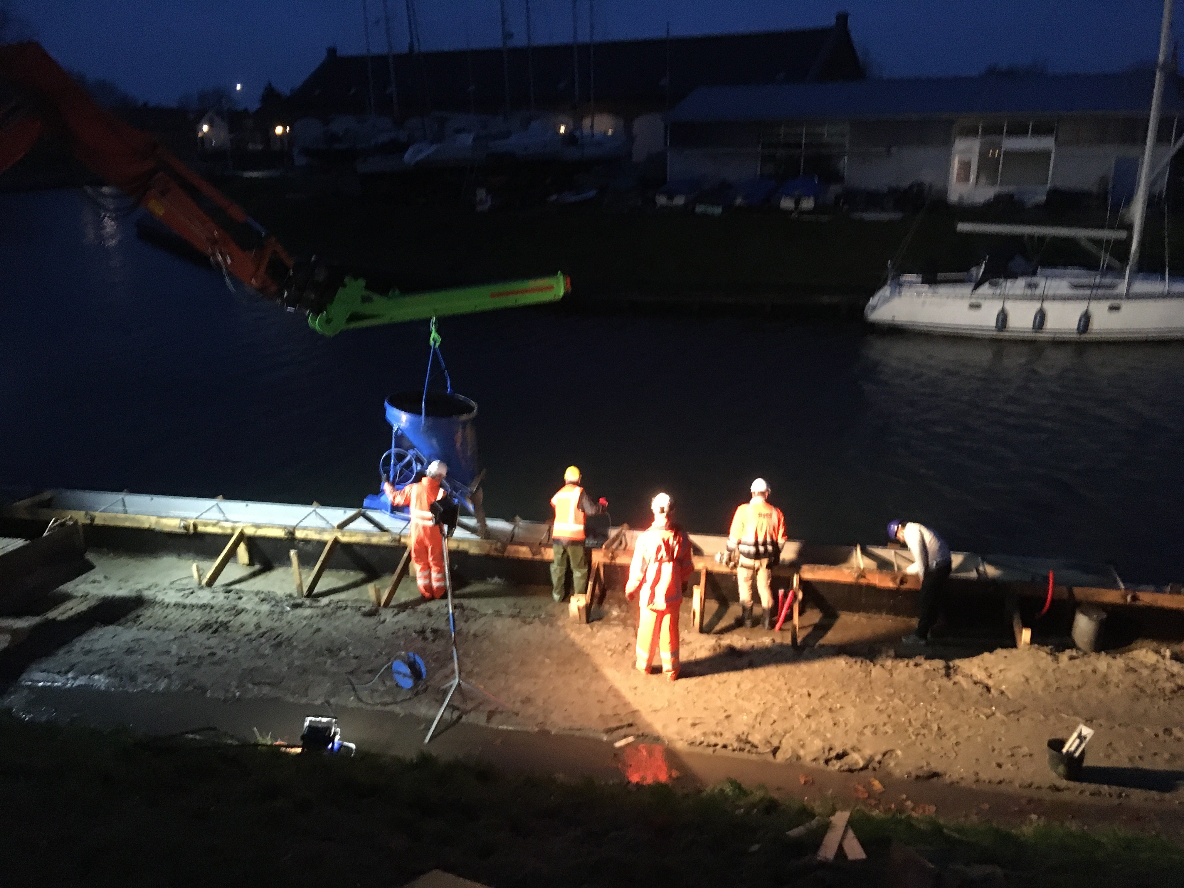 Betonstort deel 2 kade P