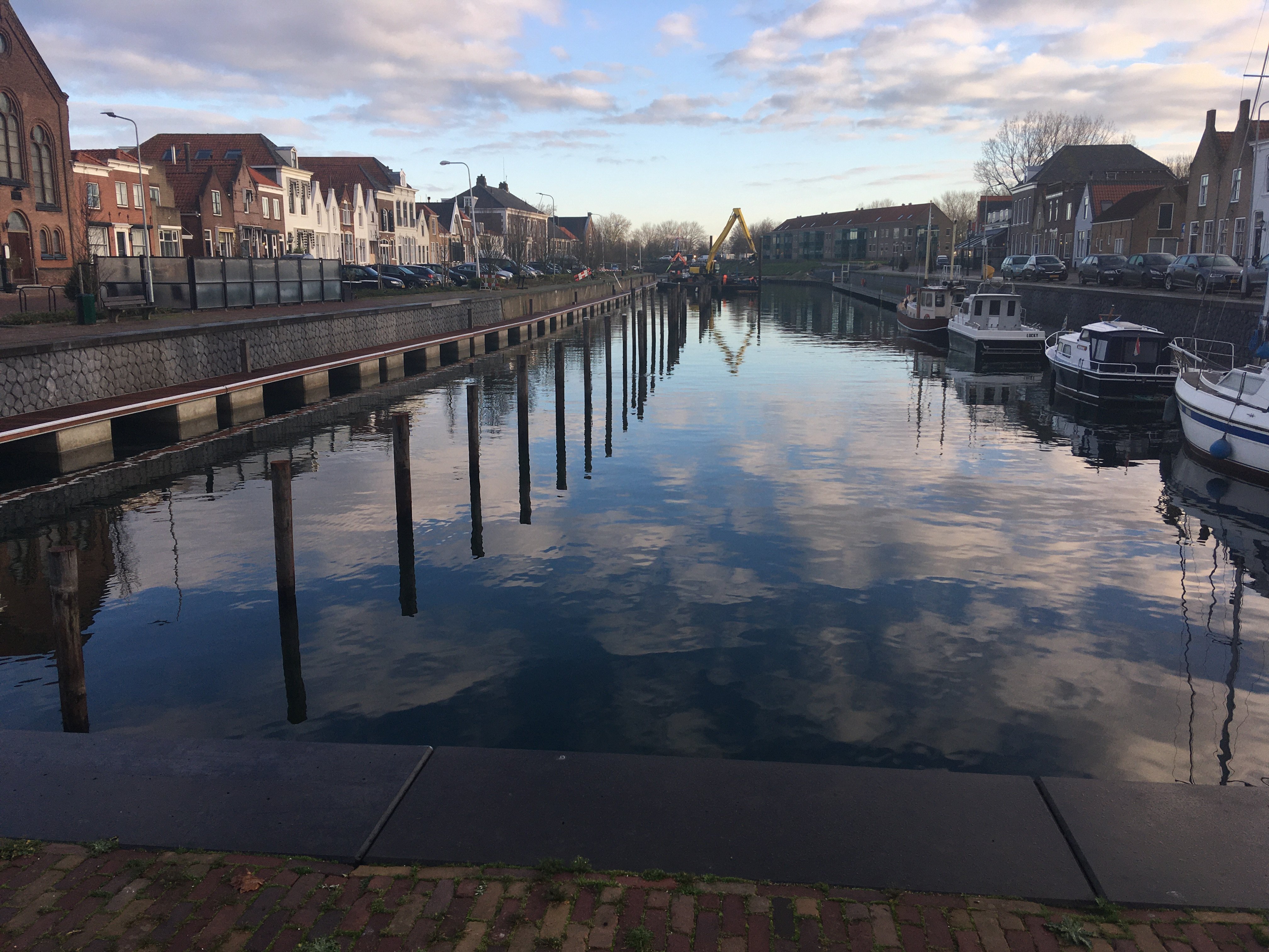Boxpalen zetten Oude Haven