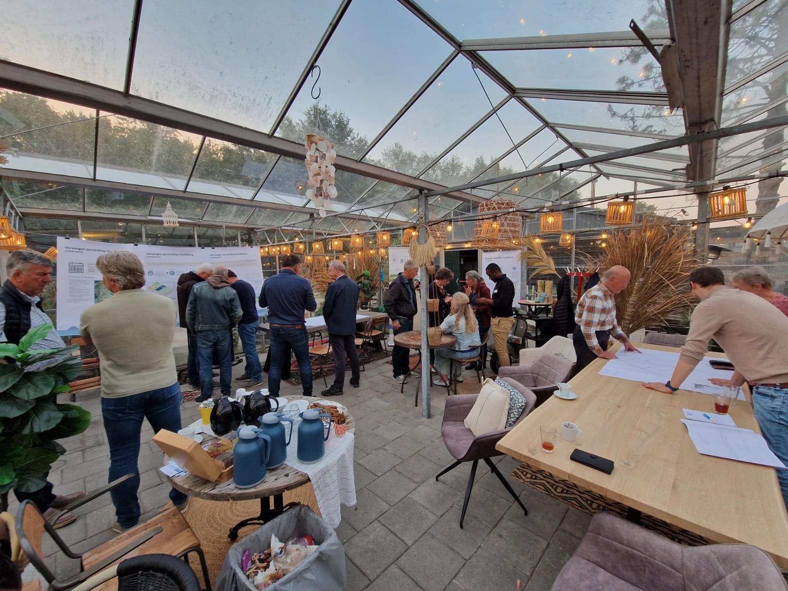 Bouwbord vervangen persleiding hoofddorp landelijk gebied