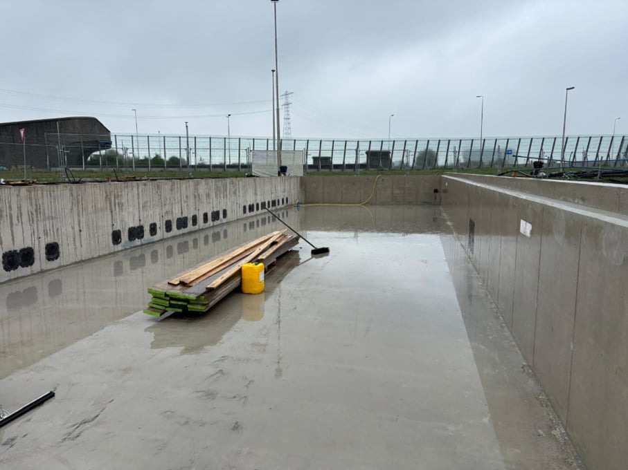 Foto 1: de wanden van de kelders zijn gestort