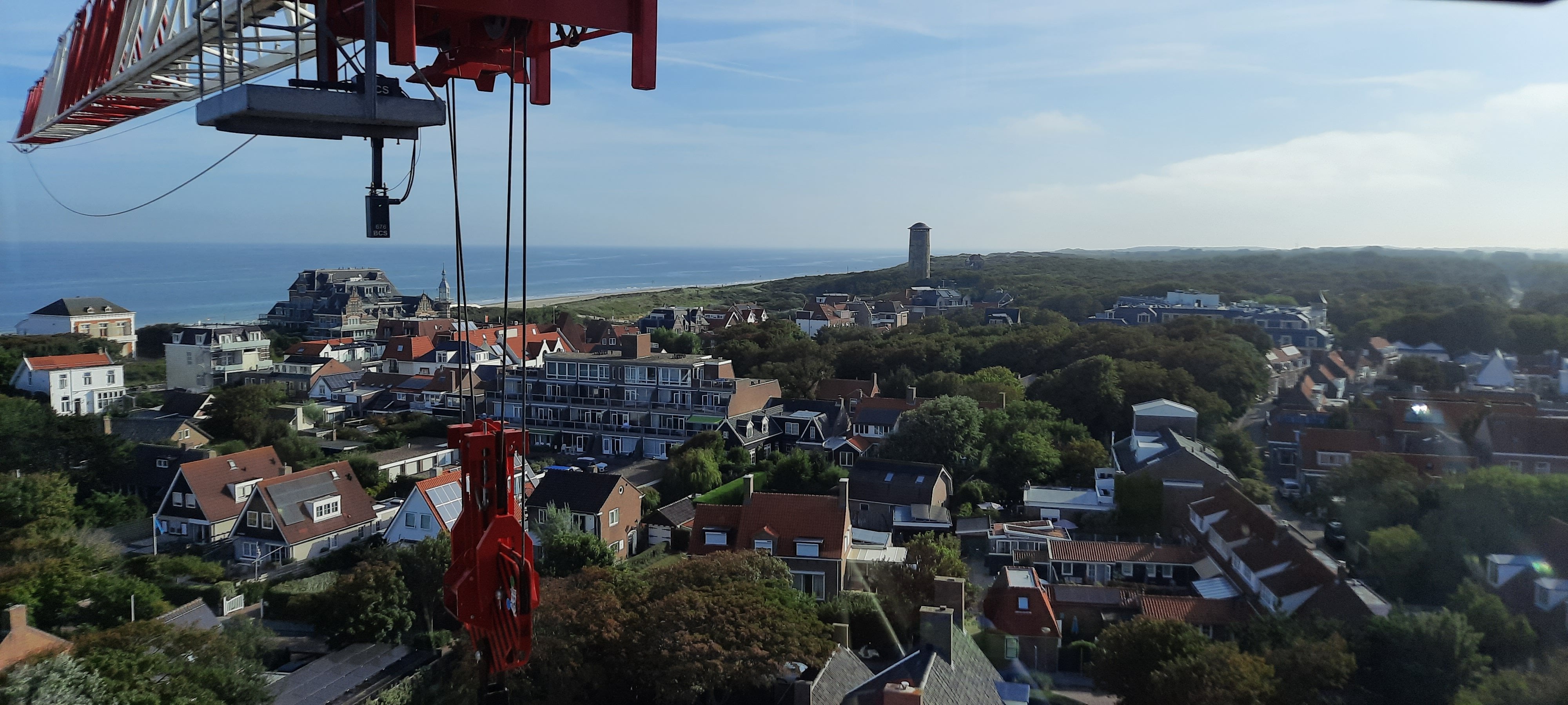 Uitzicht over Domburg richting Oostkapelle vanuit de torenkraan