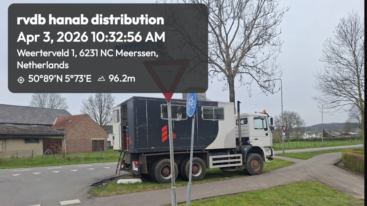 Vrijdag 3 april zijn sonderingen (bodemonderzoek) gedaan ter voorbereiding van het maken van kabeloversteken onder de Fregatweg. Die worden direct na Pasen gemaakt.