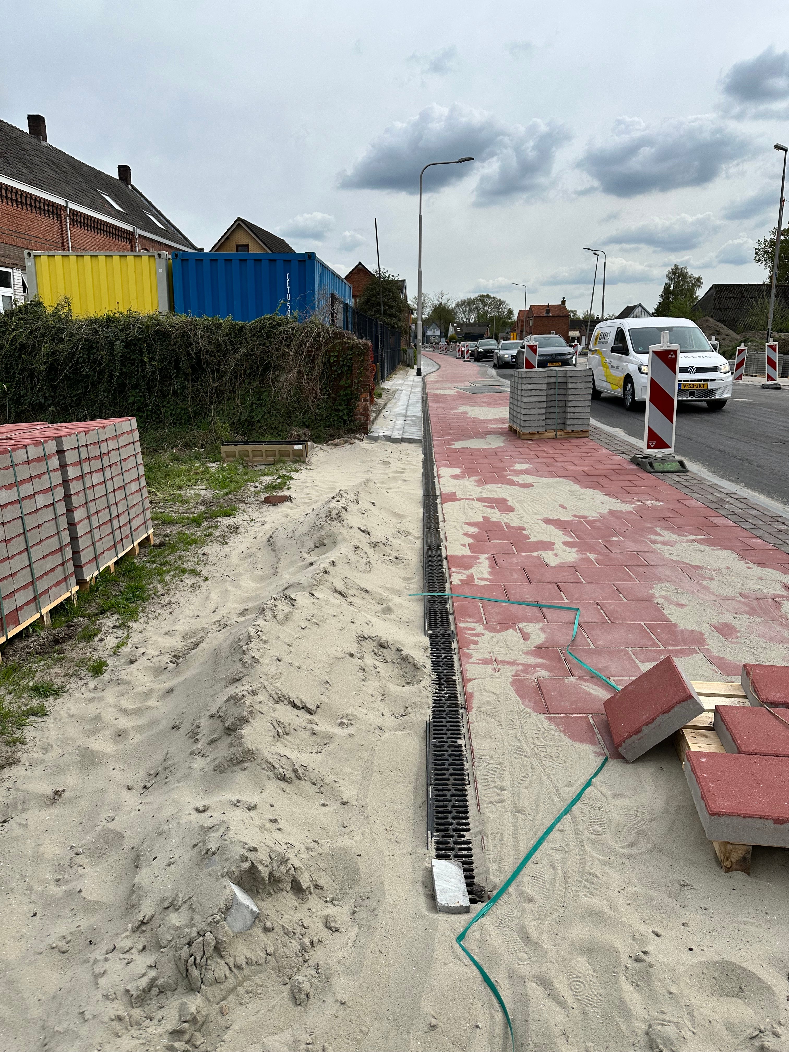 Het fietspad aan de oostzijde is al ver gereed!