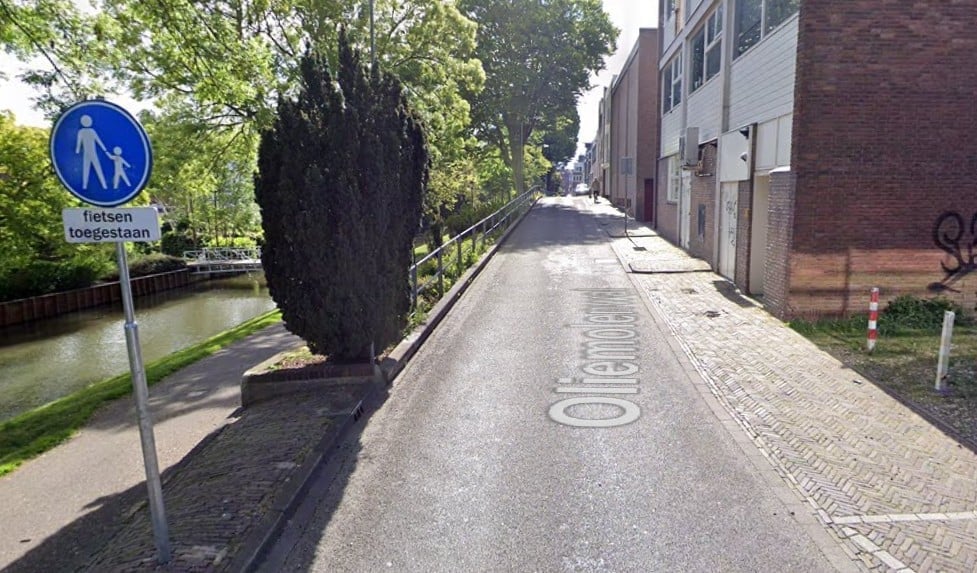 Op de afbeelding is de Oliemolenwal te zien.