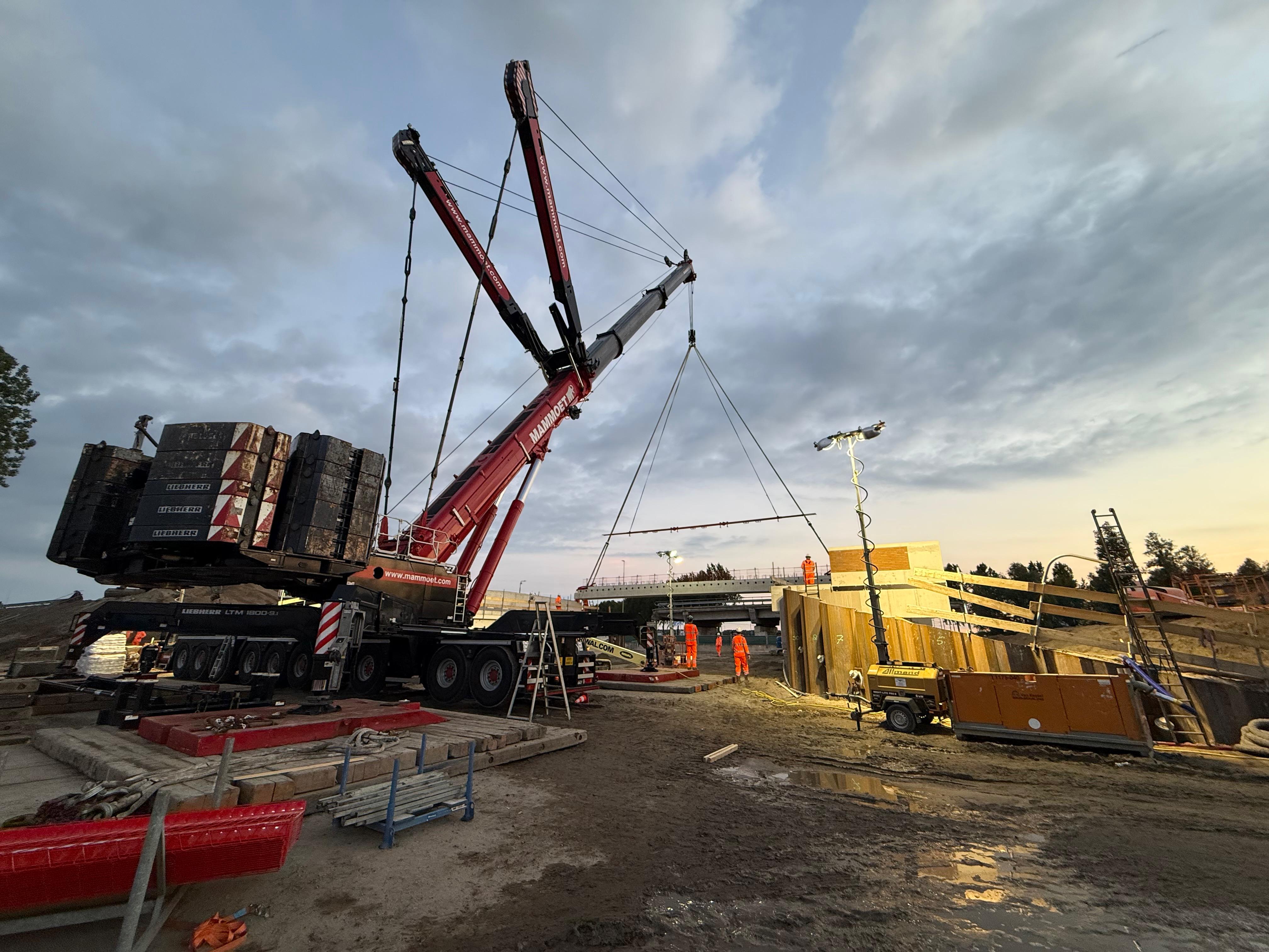 Liggers in de takels, preciesieewerk