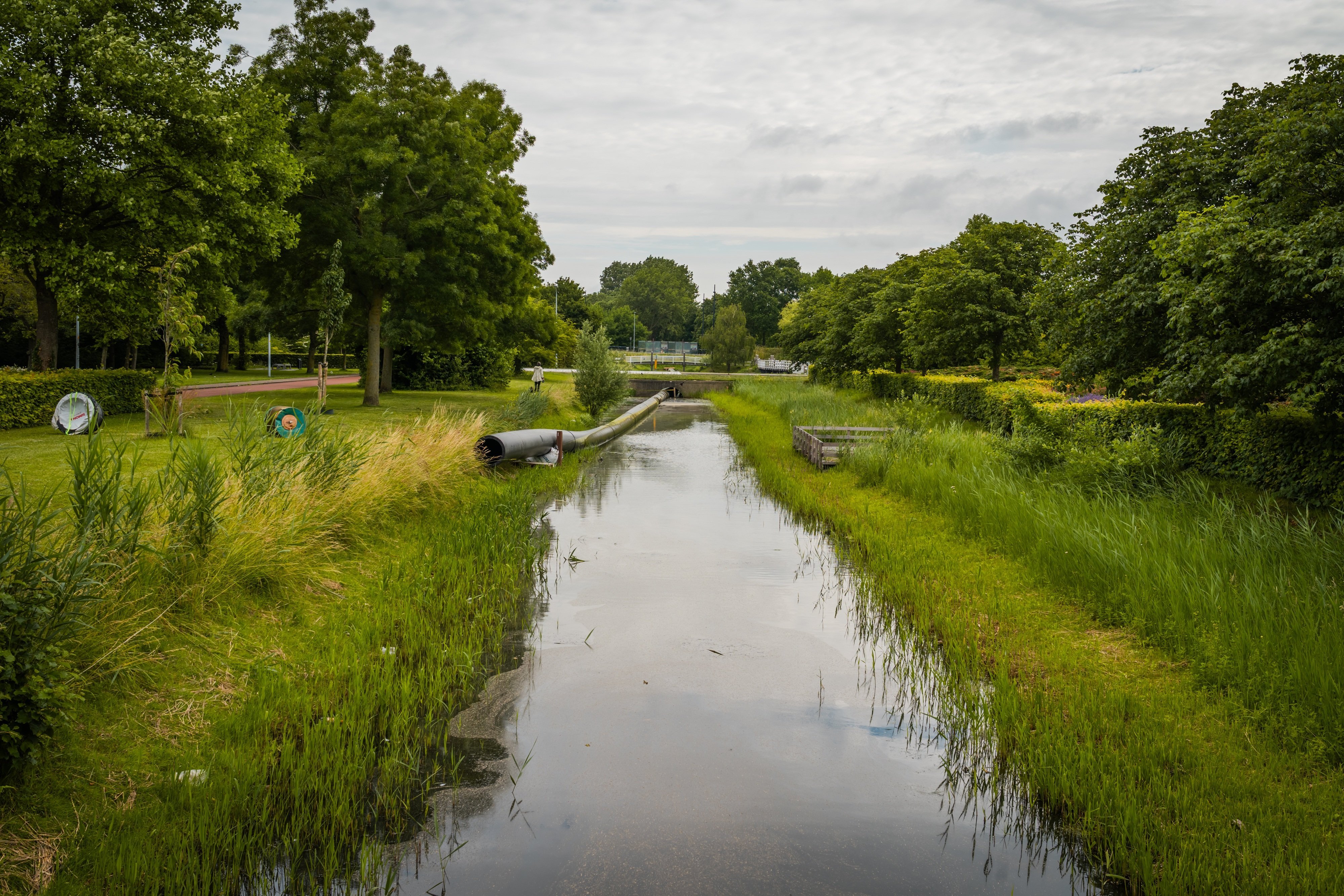 De leiding in de watergang bij Markenburg/Toolenburg
