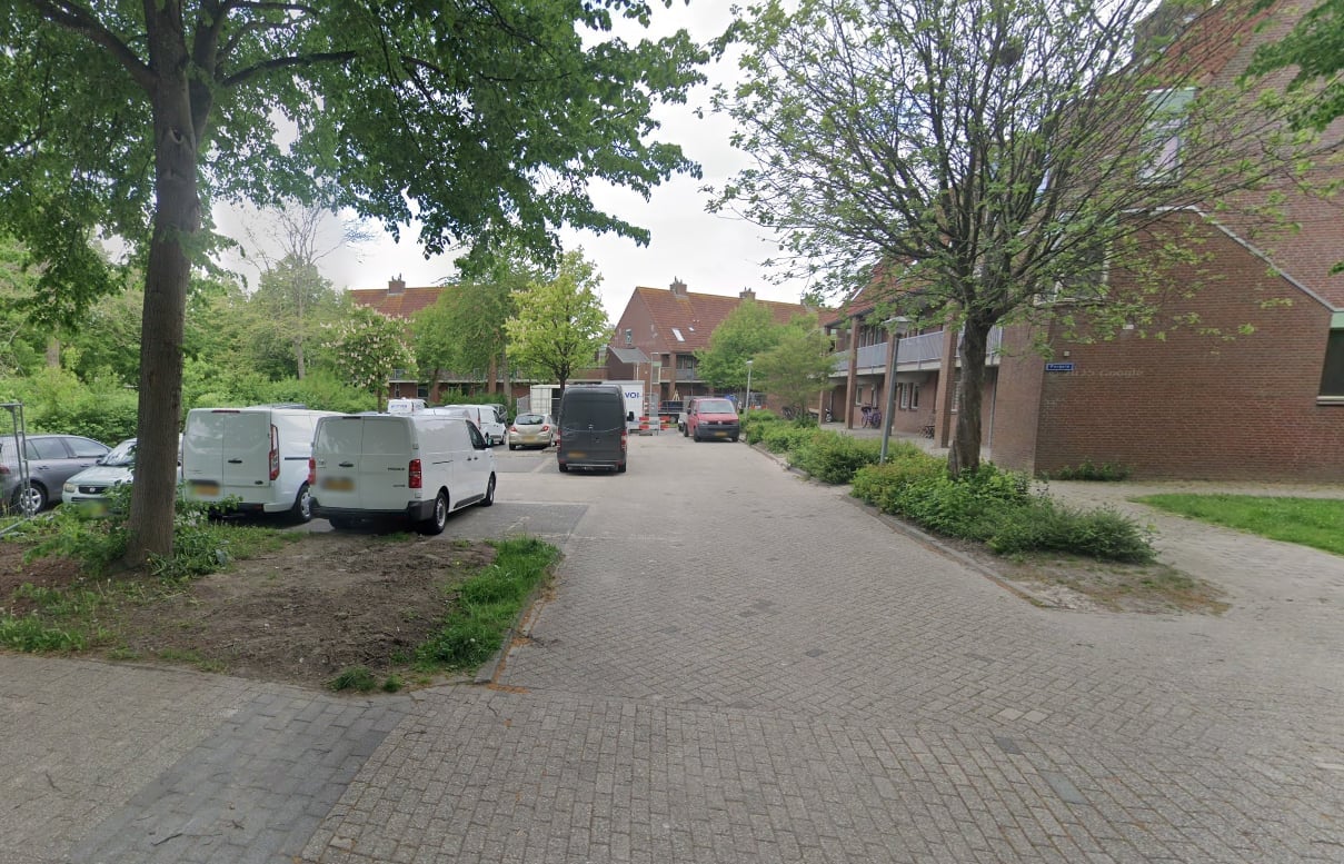 Locatie 1: parkeerterrein voor Pergola 128 t/m 133