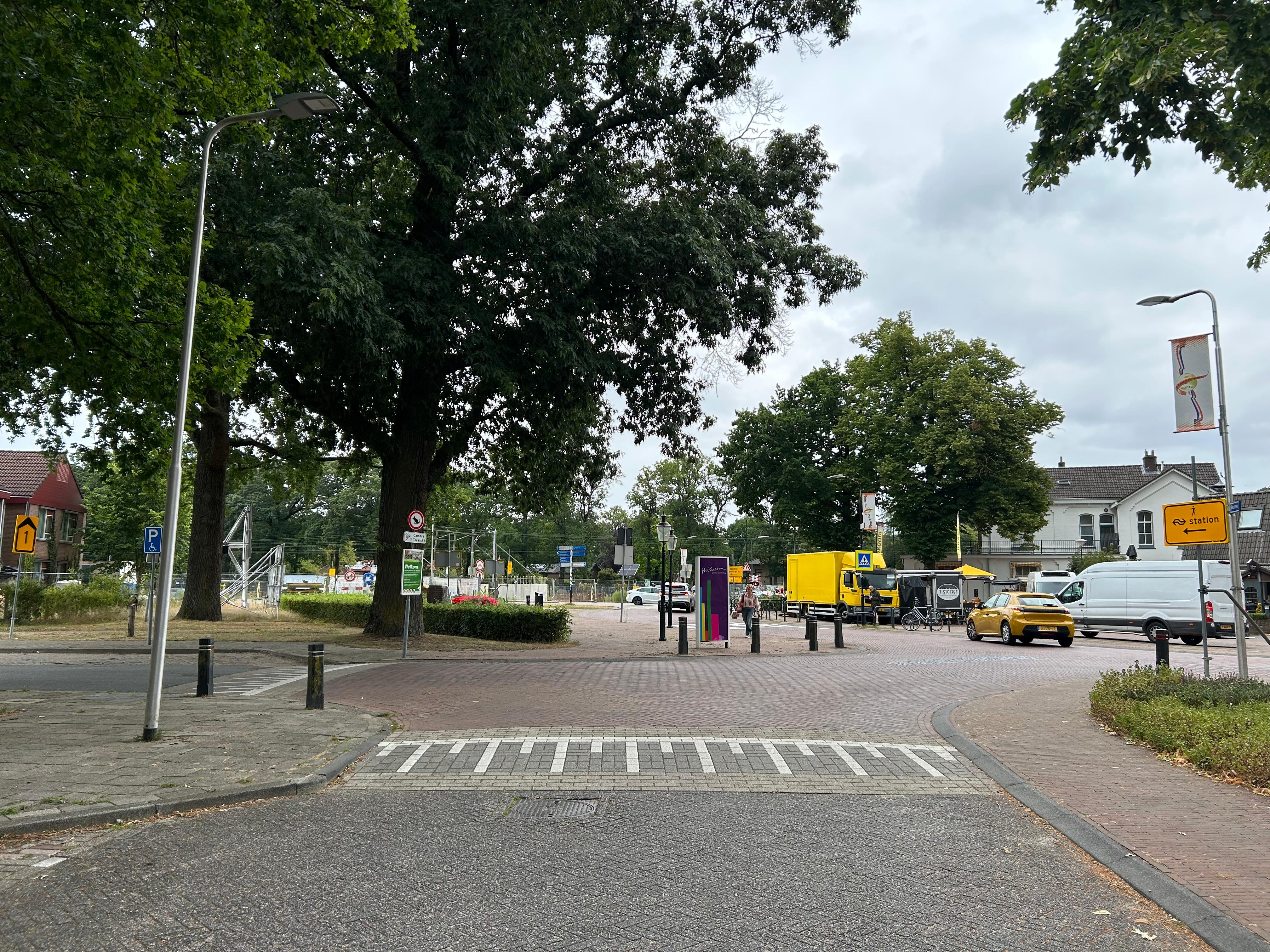 Aansluiting Wolfhezerweg --> eerste ingang Pro Persona terrein en Wolfhezerweg --> Heelsumseweg vanaf 17 augustus tot eind oktober afgesloten.